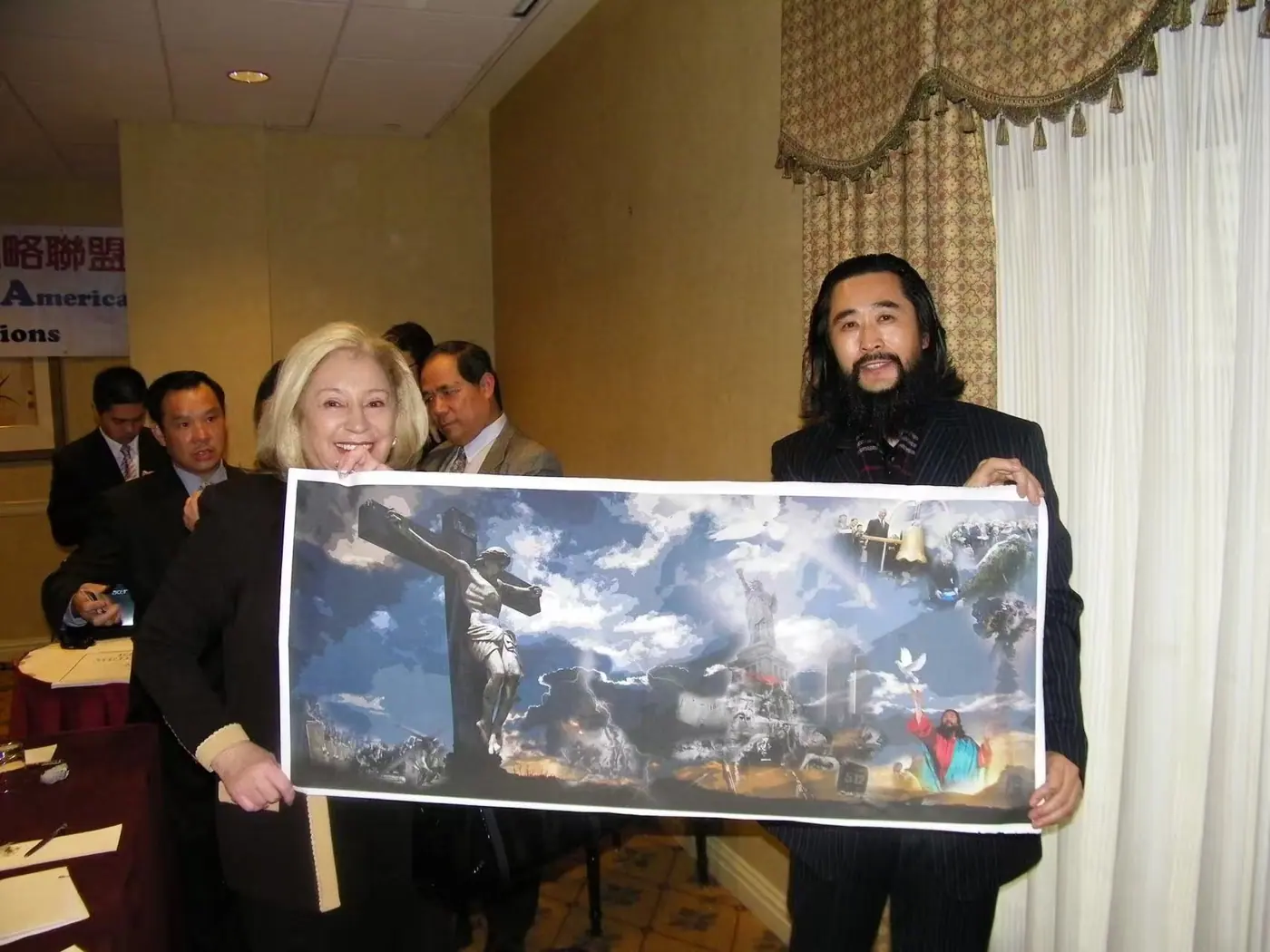 Collectors with a panorama print